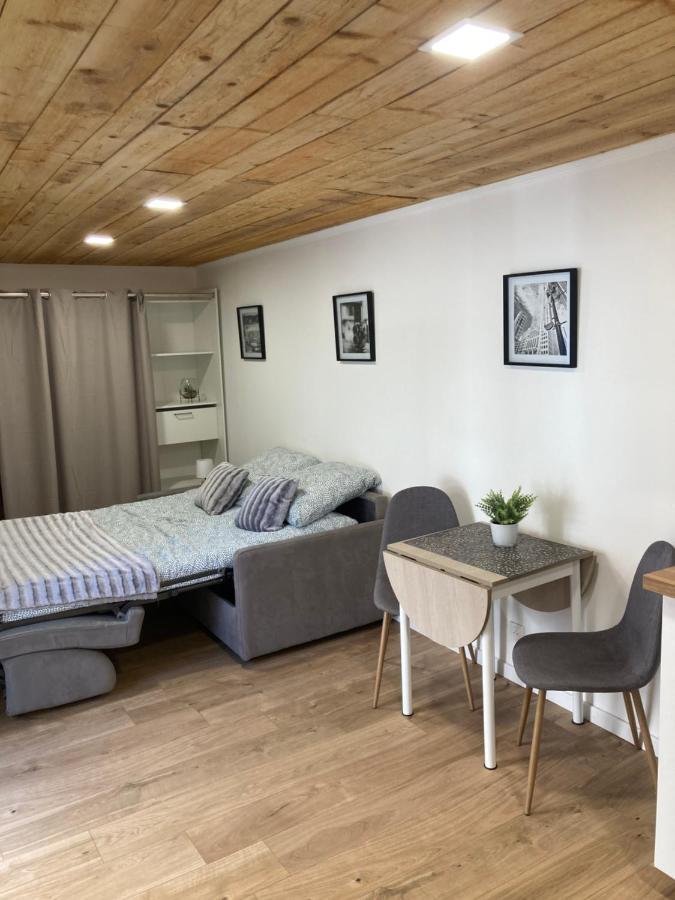 Ferienwohnung Affaires Ou Loisirs - La Cachette Secrete Choisy-le-Roi Exterior foto